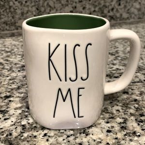 Rae Dunn Kiss Me mug